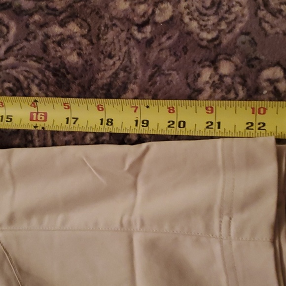 Adidas khaki cropped pants - Picture 7 of 7